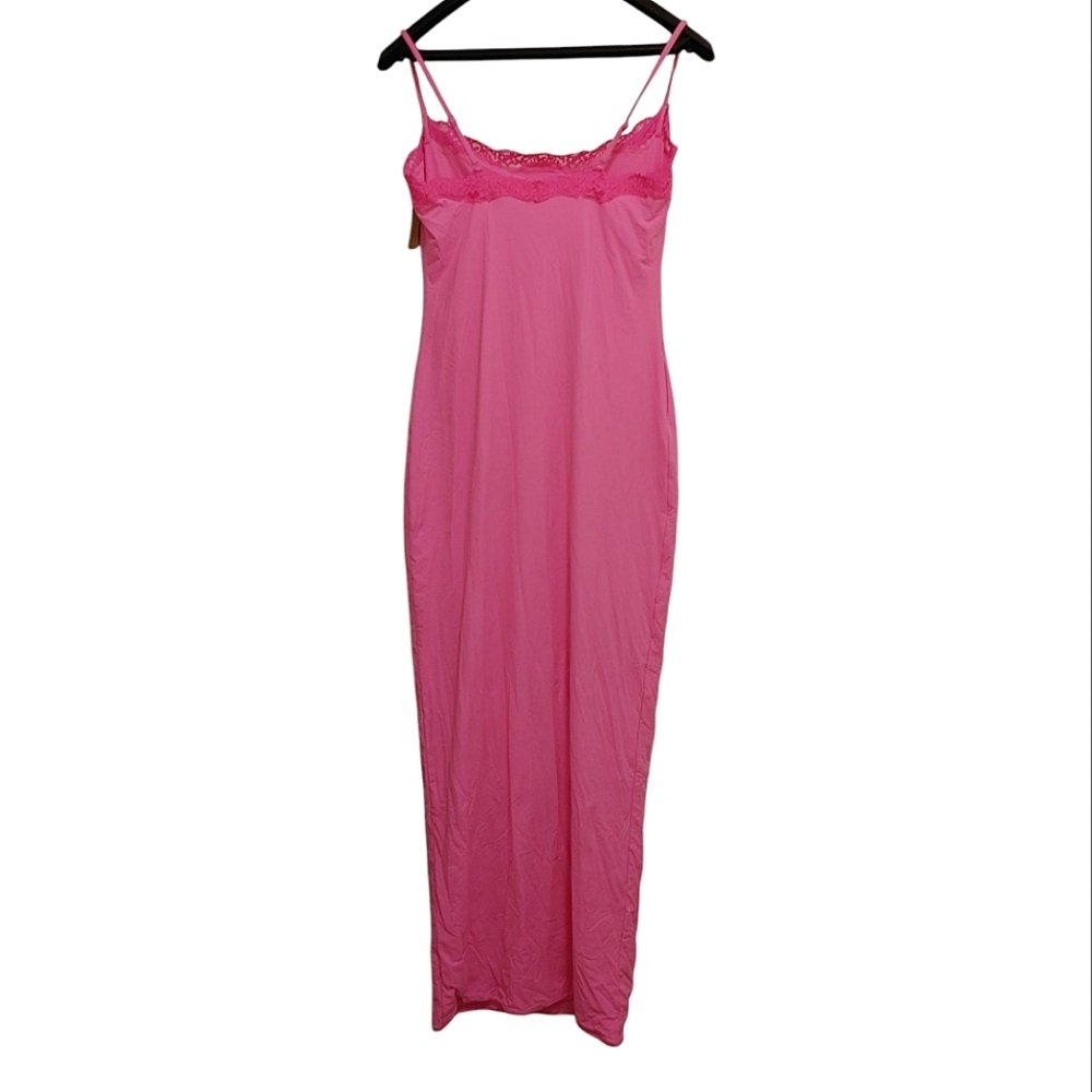 SKIMS Fits Everybody Lace Long Slip Dress - Picture 5 of 16